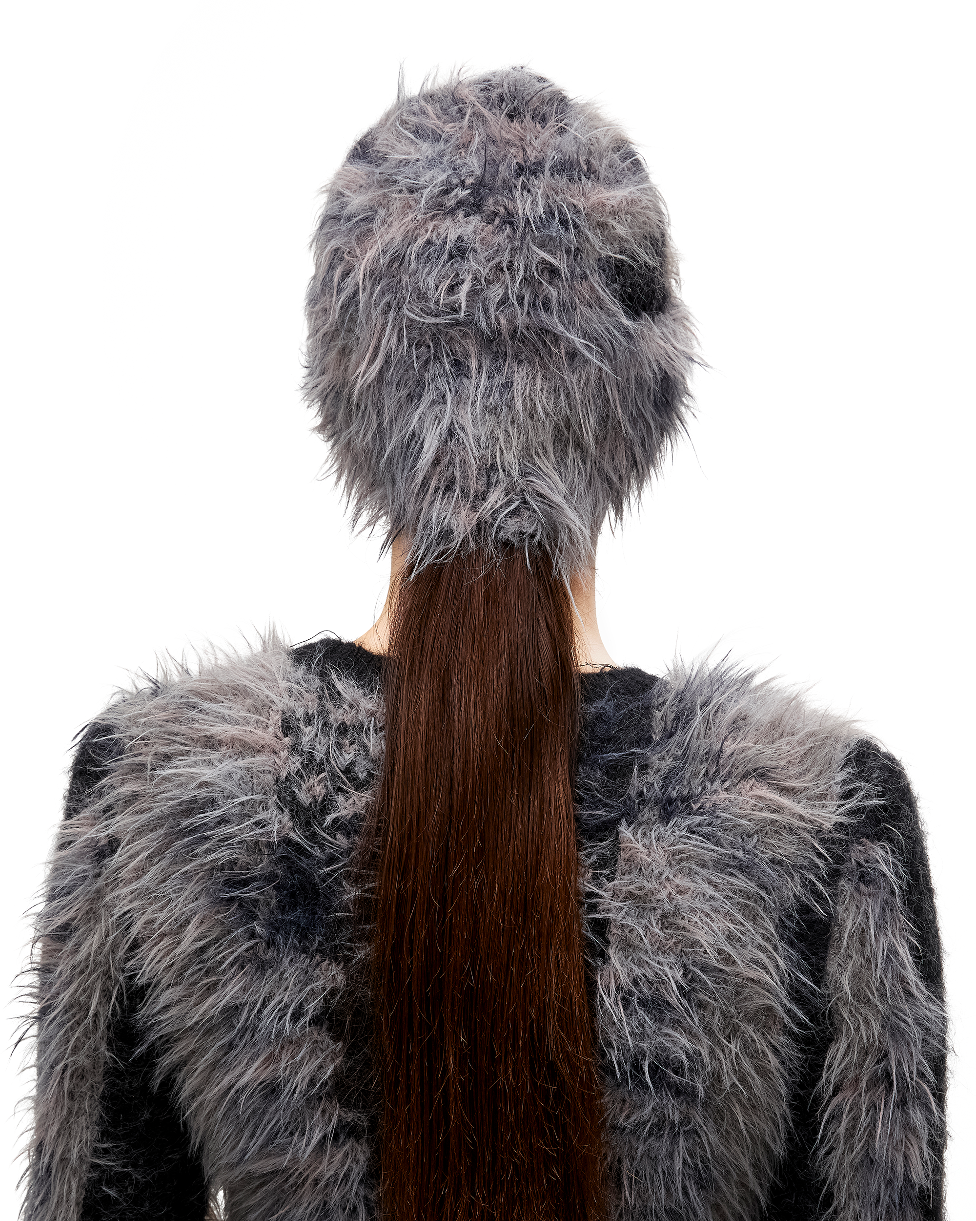 FRIZZY ALPACA BEANIE