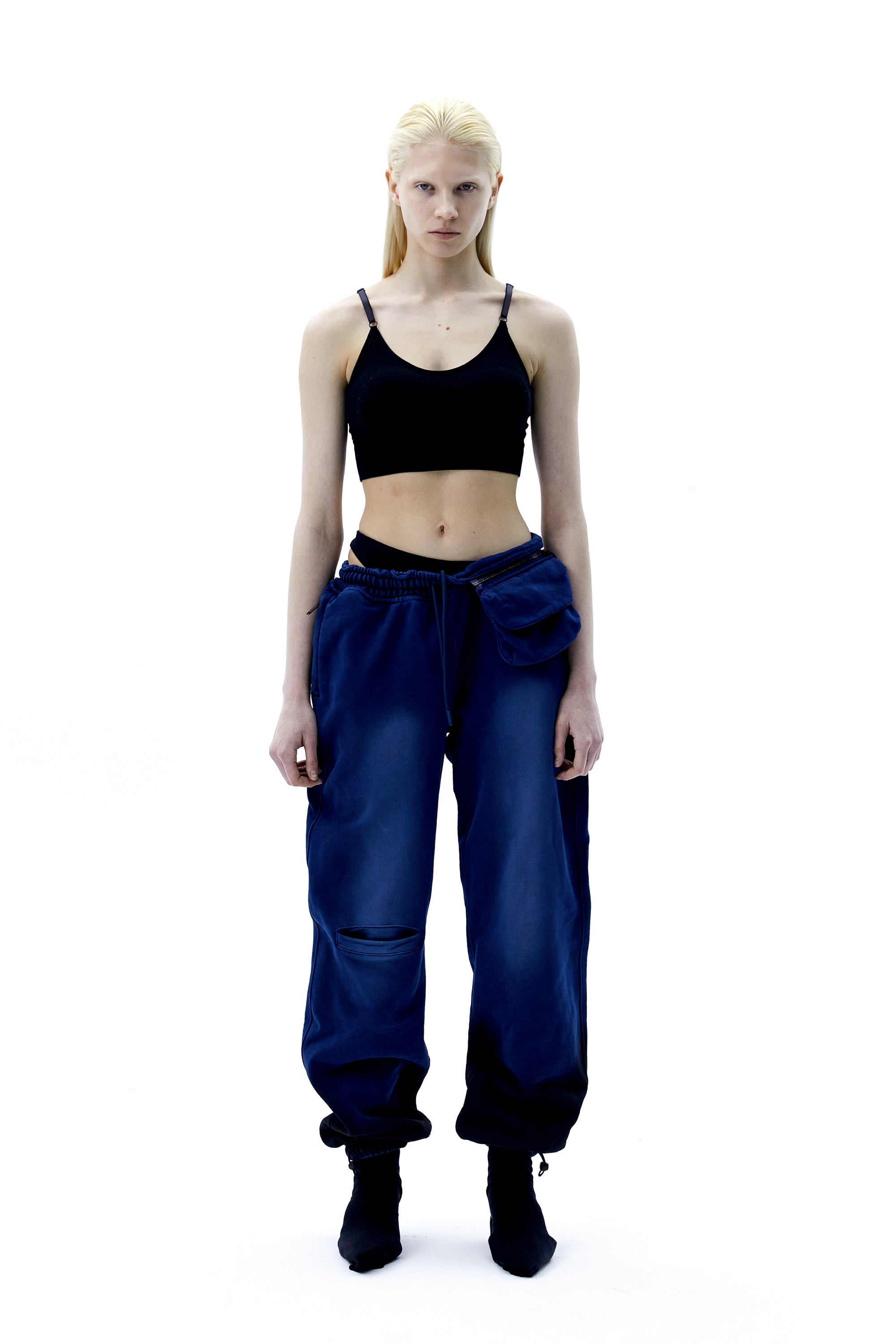 (ARIELLA) SPOILED SWEATPANTS-2