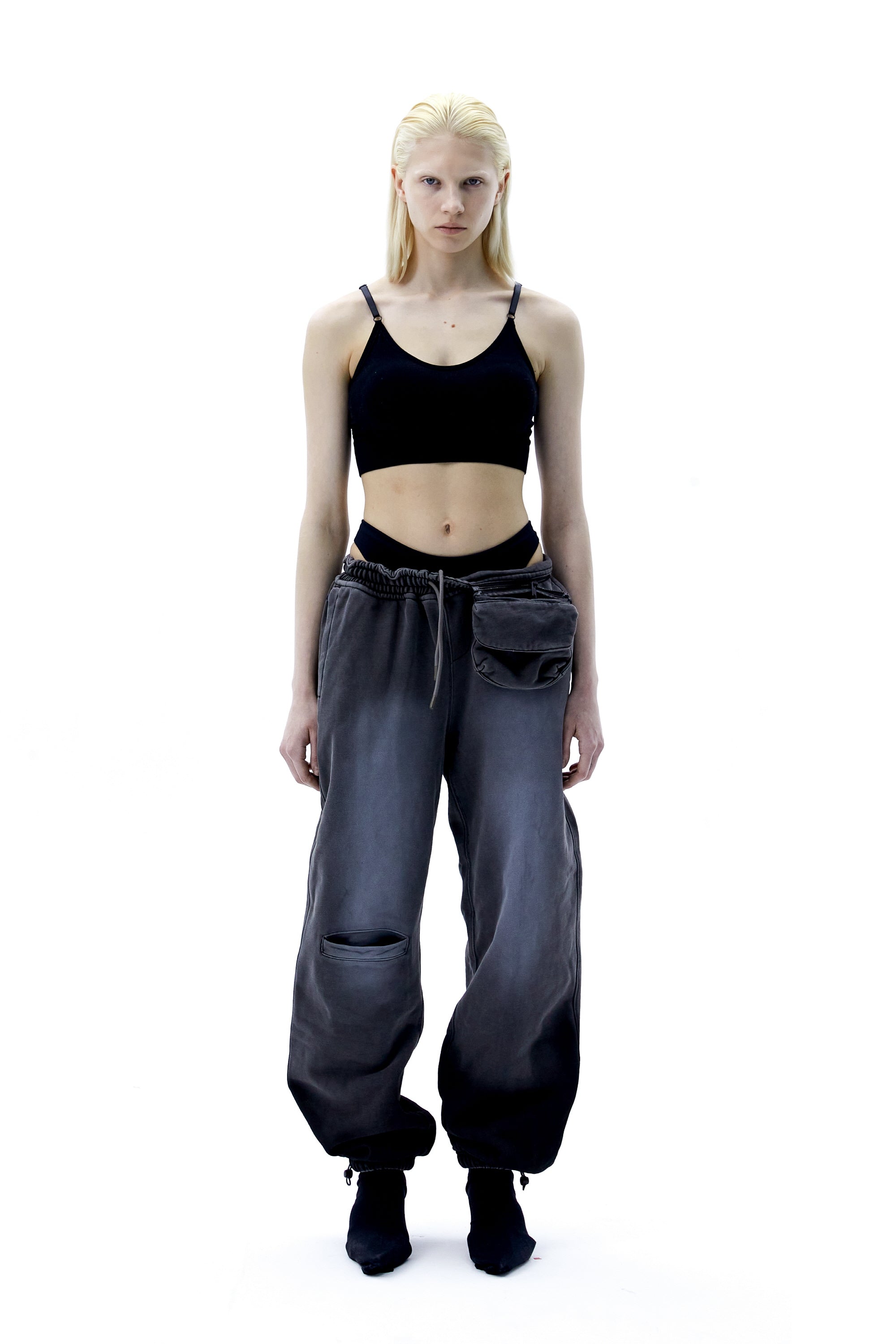 (ARIELLA) SPOILED SWEATPANTS-2