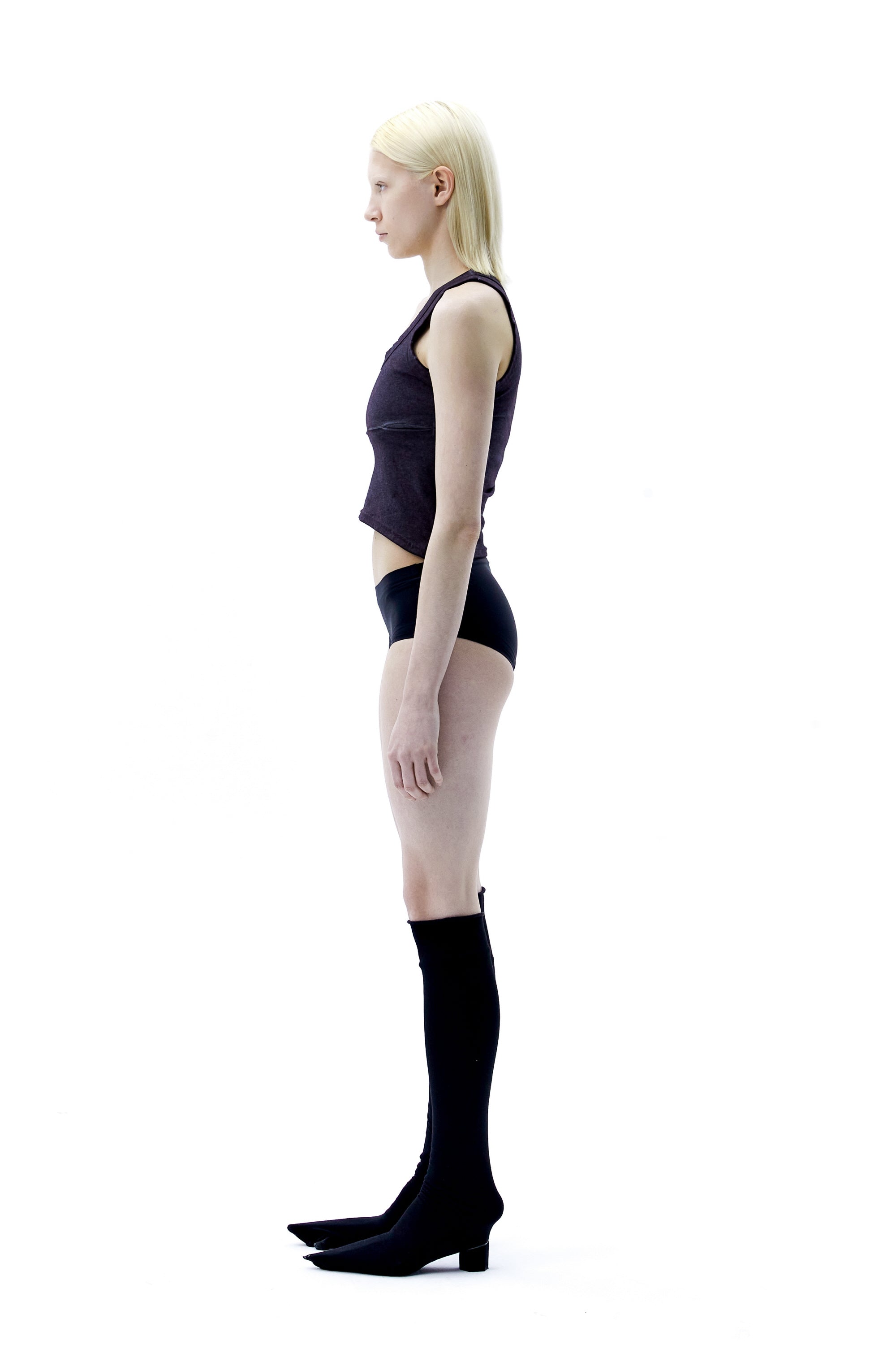 (ARIELLA) SPOILED TANK TOP-3