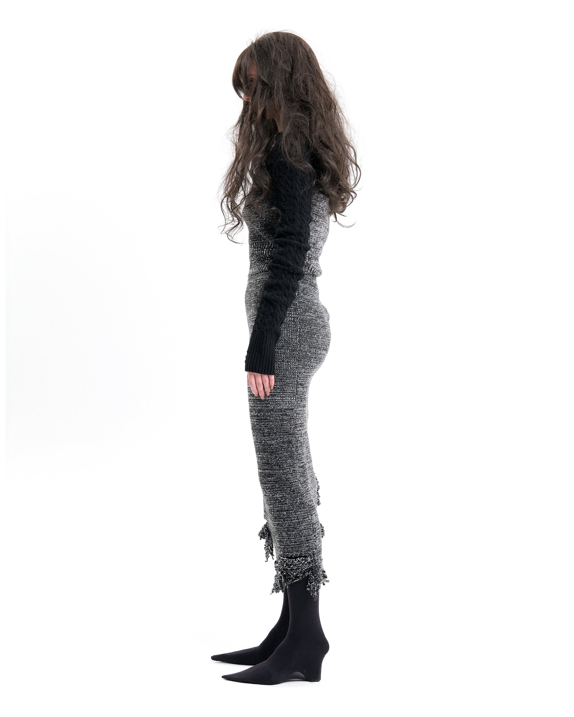 (EMMA) UNBALANCED KNIT SWEATER-3
