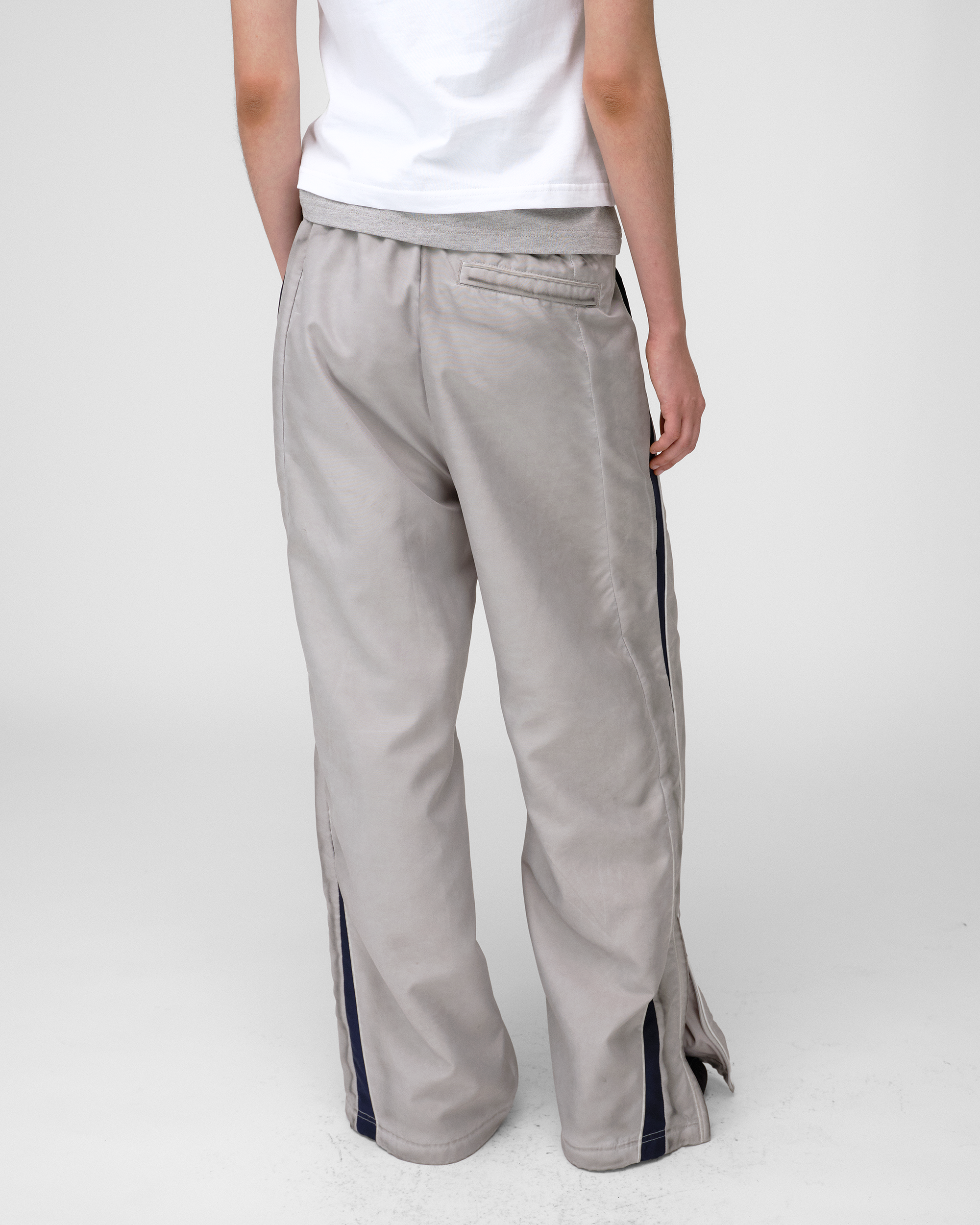 SPORTS TRACK PANTS