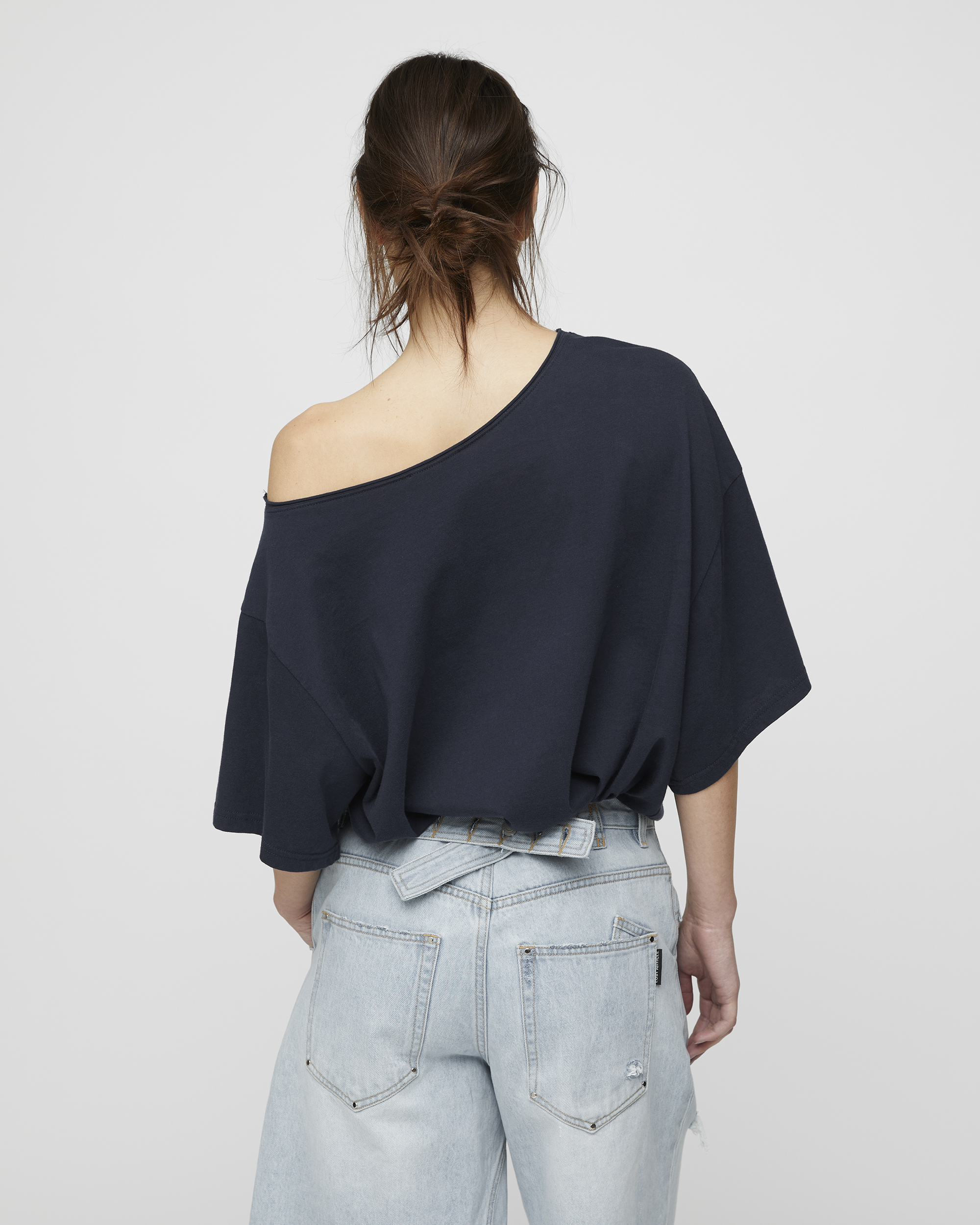 LAYERED ONE SHOULDER TEE